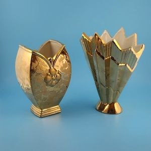 Vtg Weeping Gold Vases Fan Shape and V Top w/ Flower Medallion Footed - Lot Of 2
